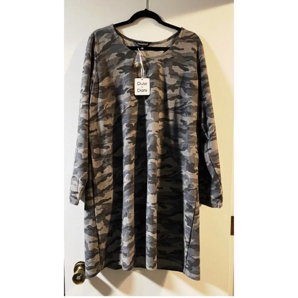 DAVI & DANI Camo Sweater Dress